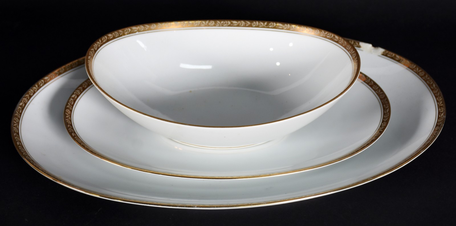 Serviço de porcelana Noritake de chá e jantar composto de: 12 pratos... - foto 5 de 8