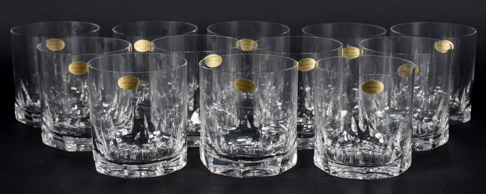 Doze copos de cristal para whisky. - foto 1 de 4