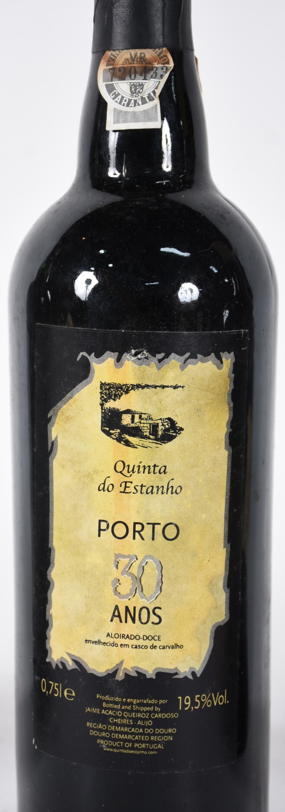 Três garrafas de vinho do Porto, sendo Porto Krohn colheita 1987... - foto 3 de 7