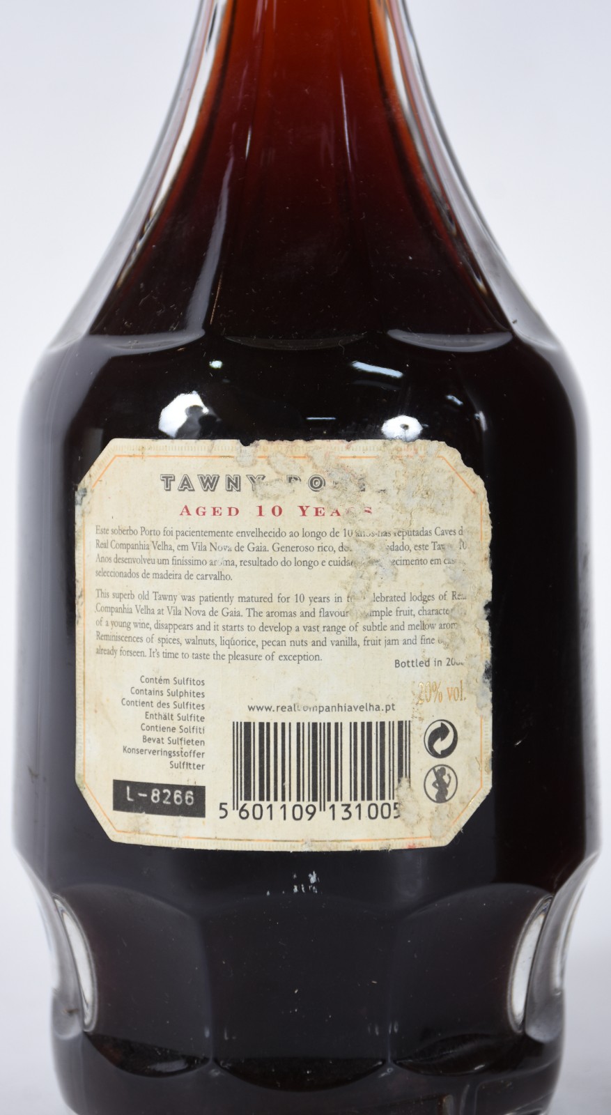 Três garrafas de vinho do Porto sendo Royal 10 anos, Quinta do... - foto 6 de 7