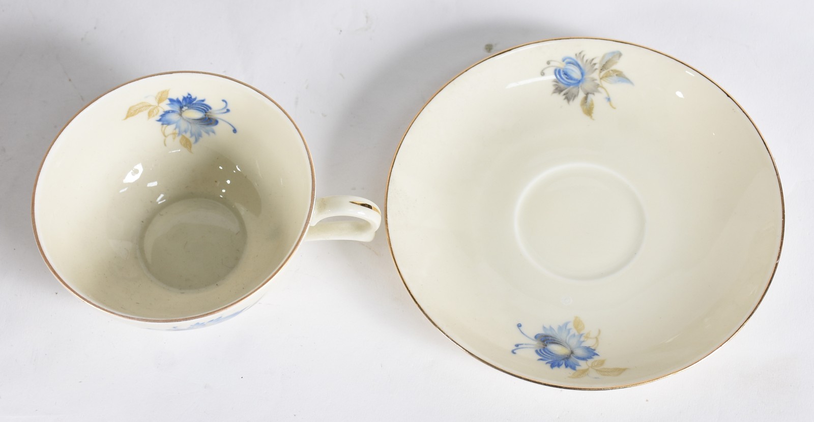 Aparelho de jantar, chá e café de porcelana alemã Tielsch Altwasser... - foto 6 de 9