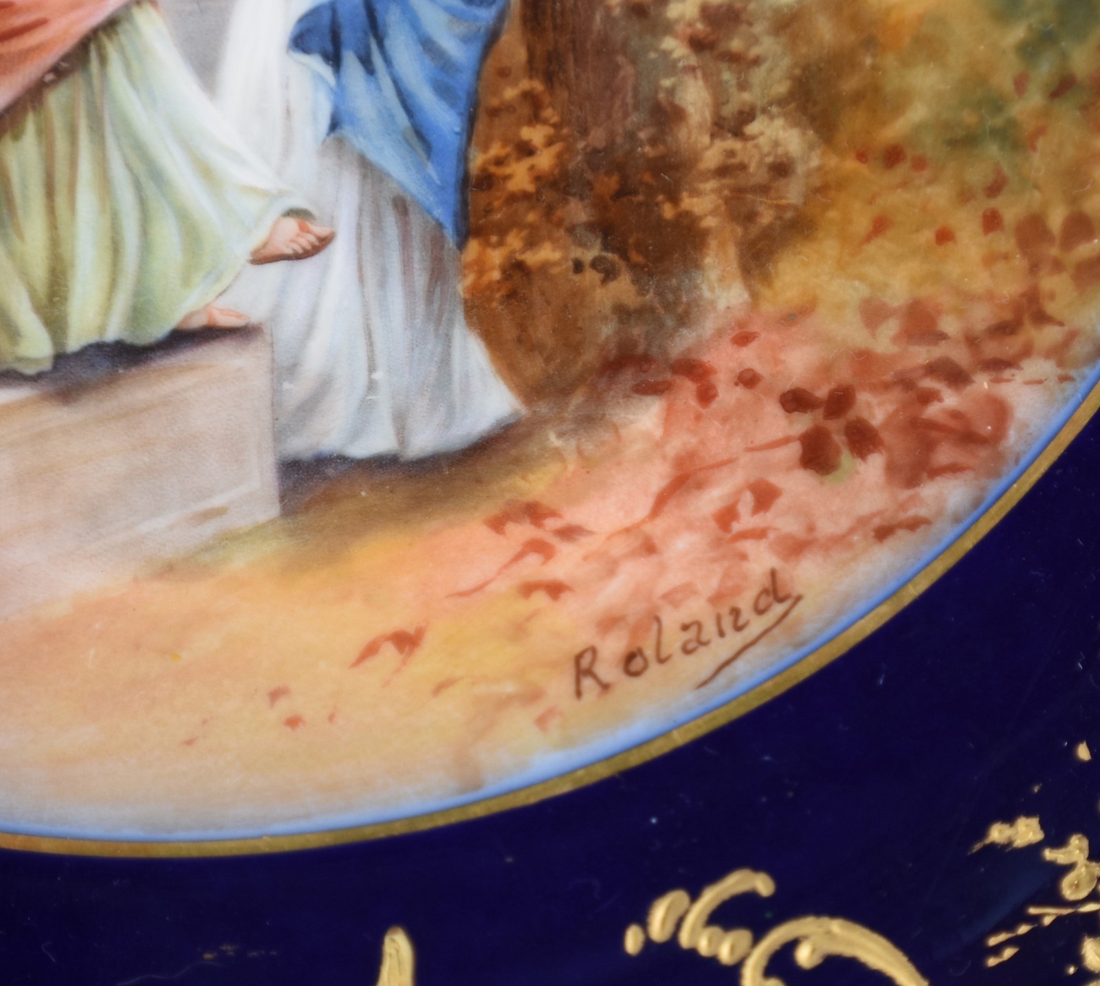 Três peças de porcelana francesa de Limoges na cor azul cobalto com... - foto 4 de 7