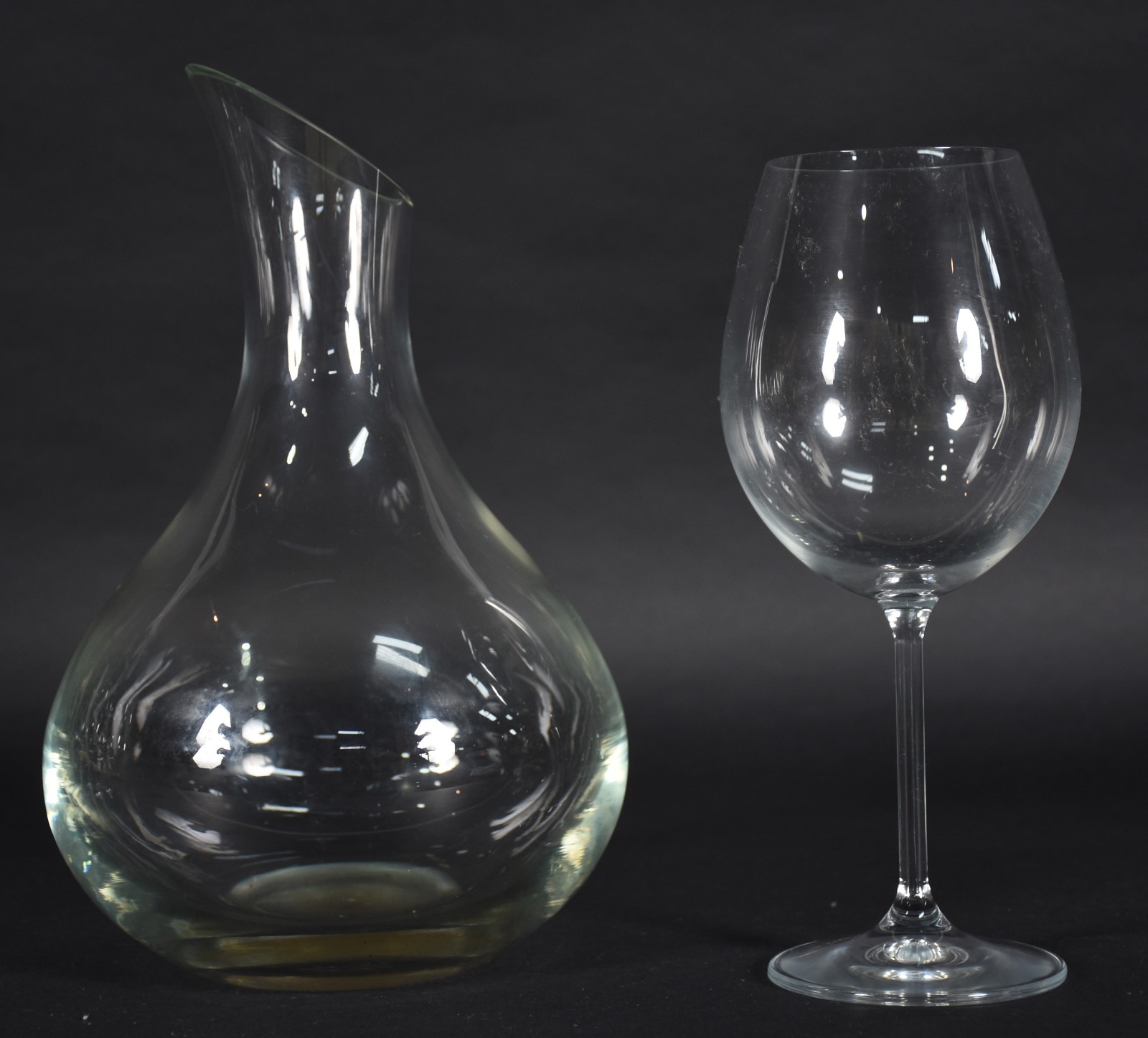 Decanteur com 6 cálices em demi cristal para vinho. - foto 4 de 4