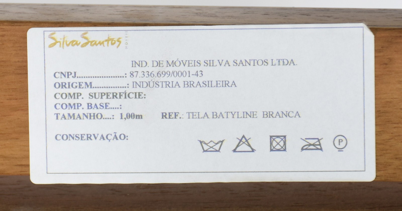 Mesa de jantar com tampo de vidro e base de madeira com 6 cadeiras... - foto 5 de 6