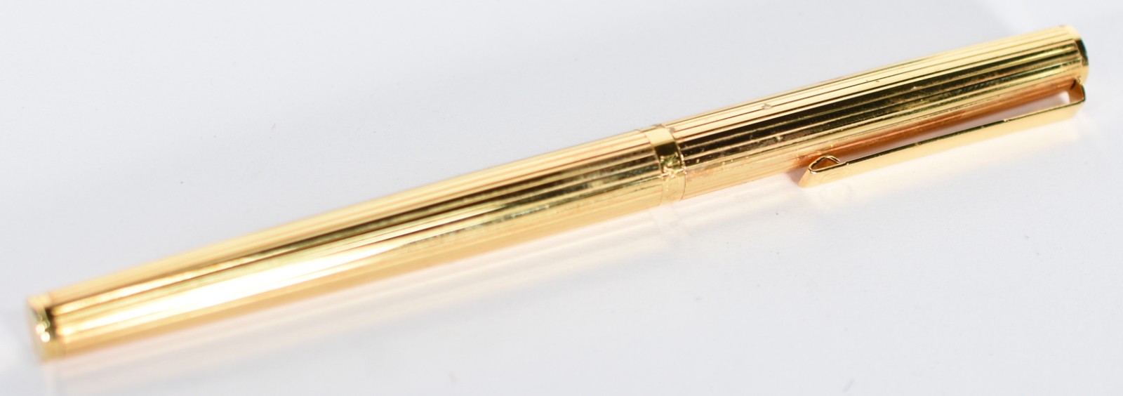 Caneta Natan de metal dourado, estojo adaptado. - foto 3 de 5