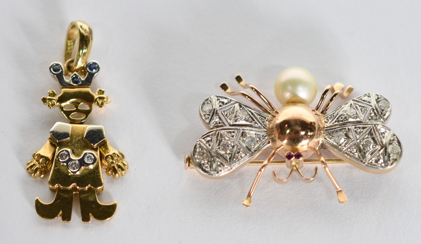 Conjunto composto de 2 peças de ouro amarelo 18 k, sendo um broche no... - foto 1 de 3
