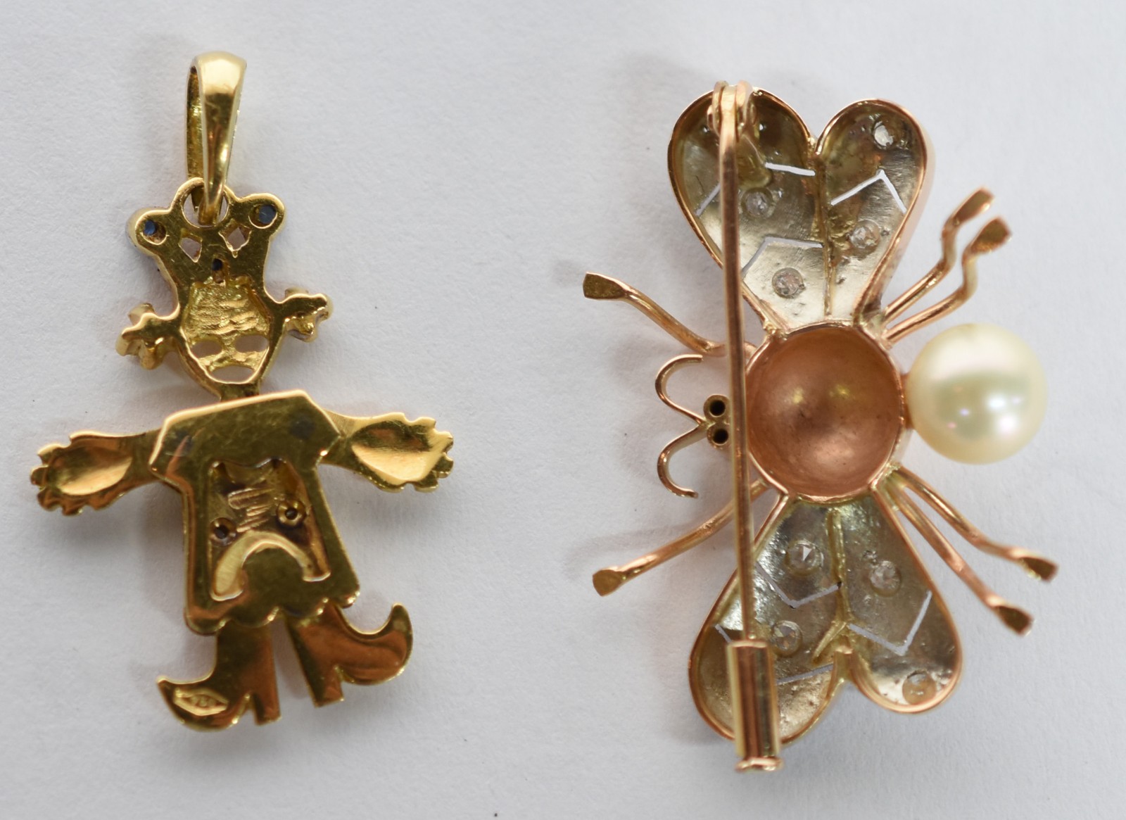 Conjunto composto de 2 peças de ouro amarelo 18 k, sendo um broche no... - foto 2 de 3