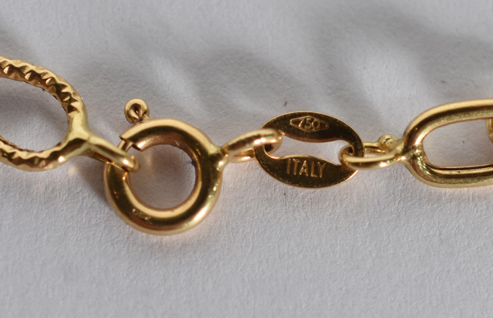 Pulseira de de ouro amarelo 18 k, elos no feitio de oito... - foto 2 de 3