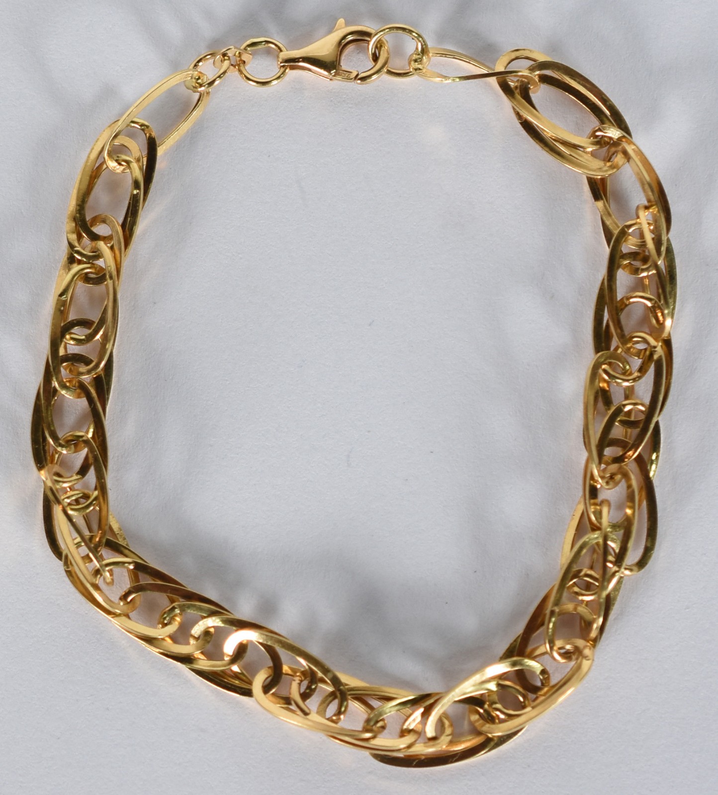 Pulseira em ouro amarelo 18 k com elos ovais duplos (Por motivo de... - foto 1 de 3