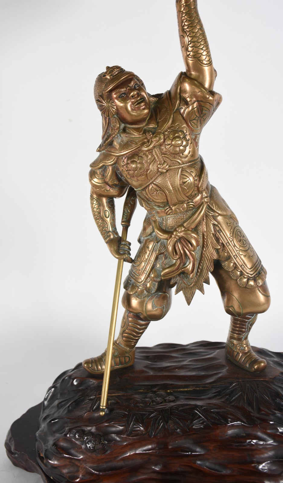 Grande escultura de bronze oriental representando "Samurai... - foto 3 de 6
