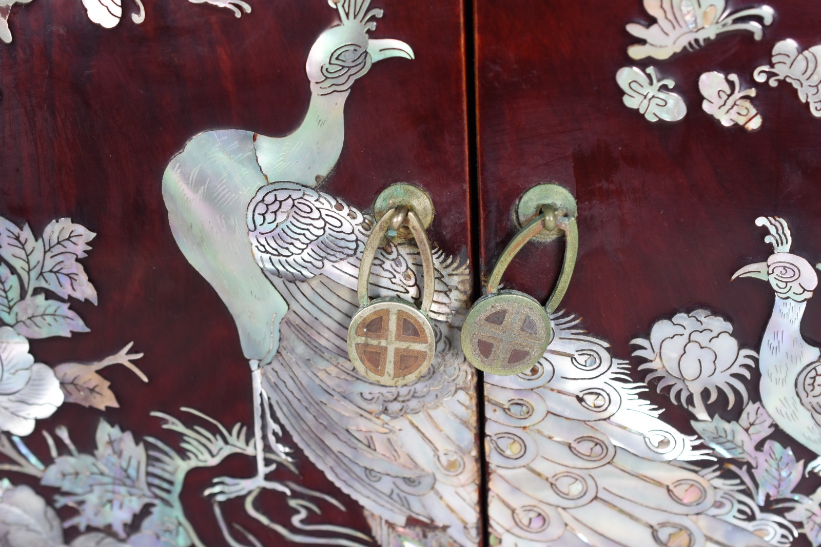 Caixa porta jóias em lacca chinesa decorada com aves do paraíso, tres... - foto 3 de 5