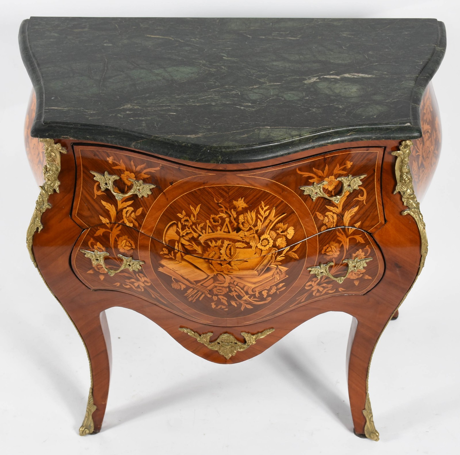 Comoda estilo francês com 2 gavetas, feitio bombe aplicações de... - foto 2 de 5