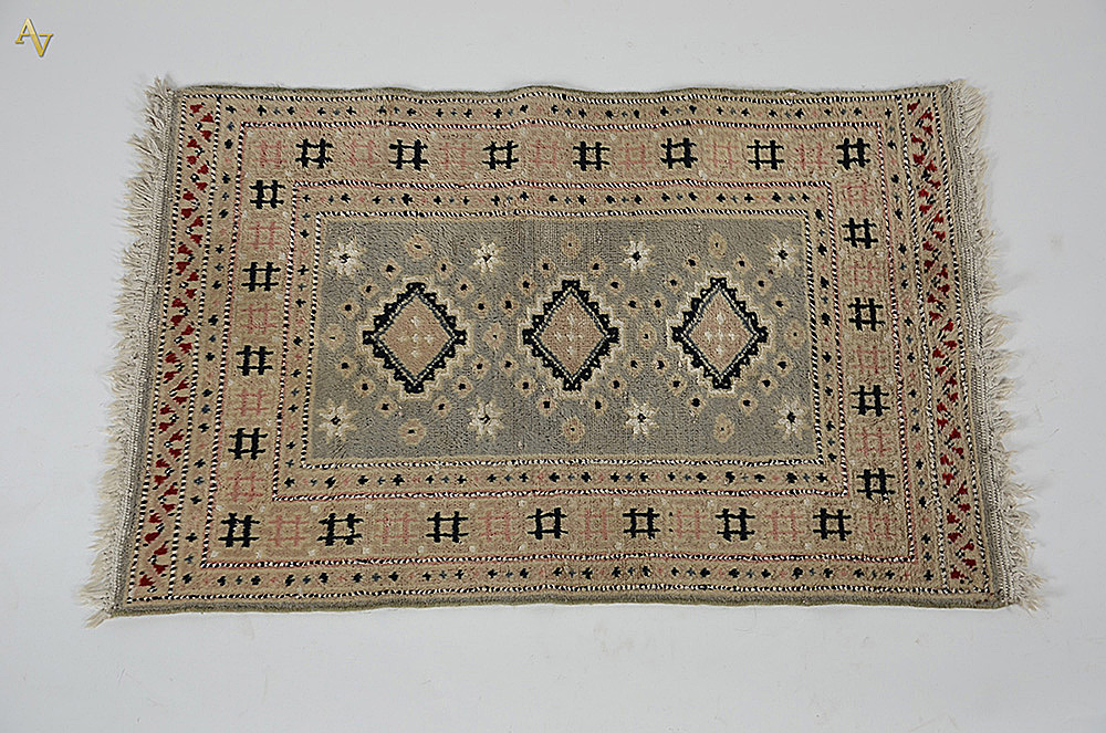 Tapete Pakistan - Medidas 0,86 x 0,60 m