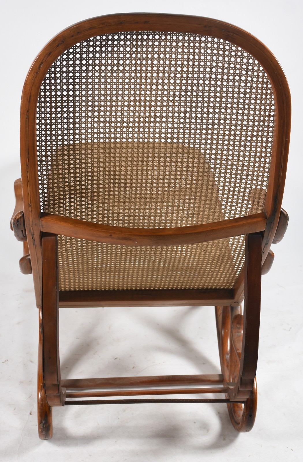 Espreguiçadeira austríaca THONET de madeira nobre e forração em... - foto 5 de 6