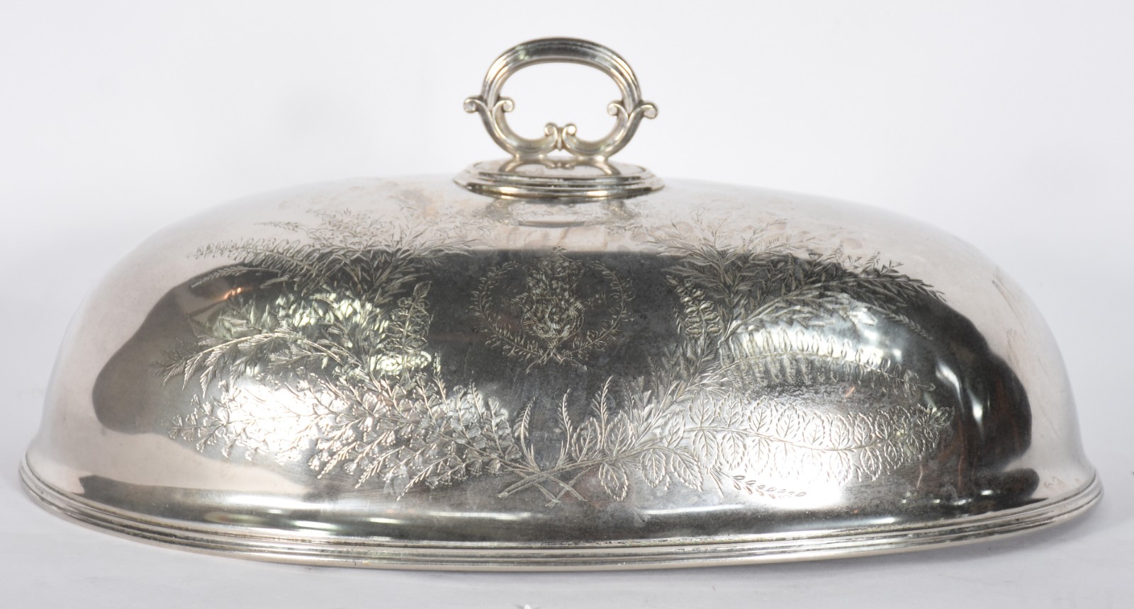 Elegante abafador para alimentos em metal prateado com cinzelados na... - foto 1 de 4