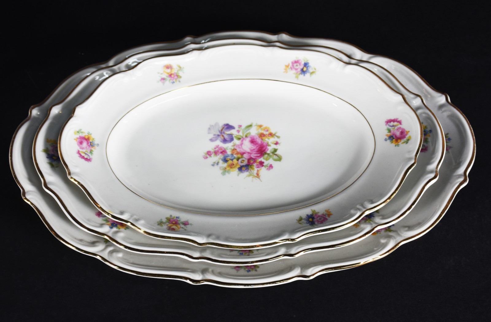 Aparelho de jantar de porcelana polonesa, decoração floral... - foto 2 de 3