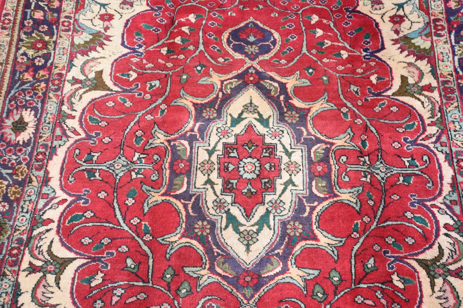 Tapete Tabriz (com costura, e partes rapé). - foto 2 de 5
