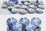 Aparelho de chá, café e jantar  de faiança Ingl... - Aparelho de chá, café e jantar  de faiança Inglesa azul e branca produzida na Z.F. de Manaus   composto de 22 pratos rasos, 12 pratos fundos, 10...