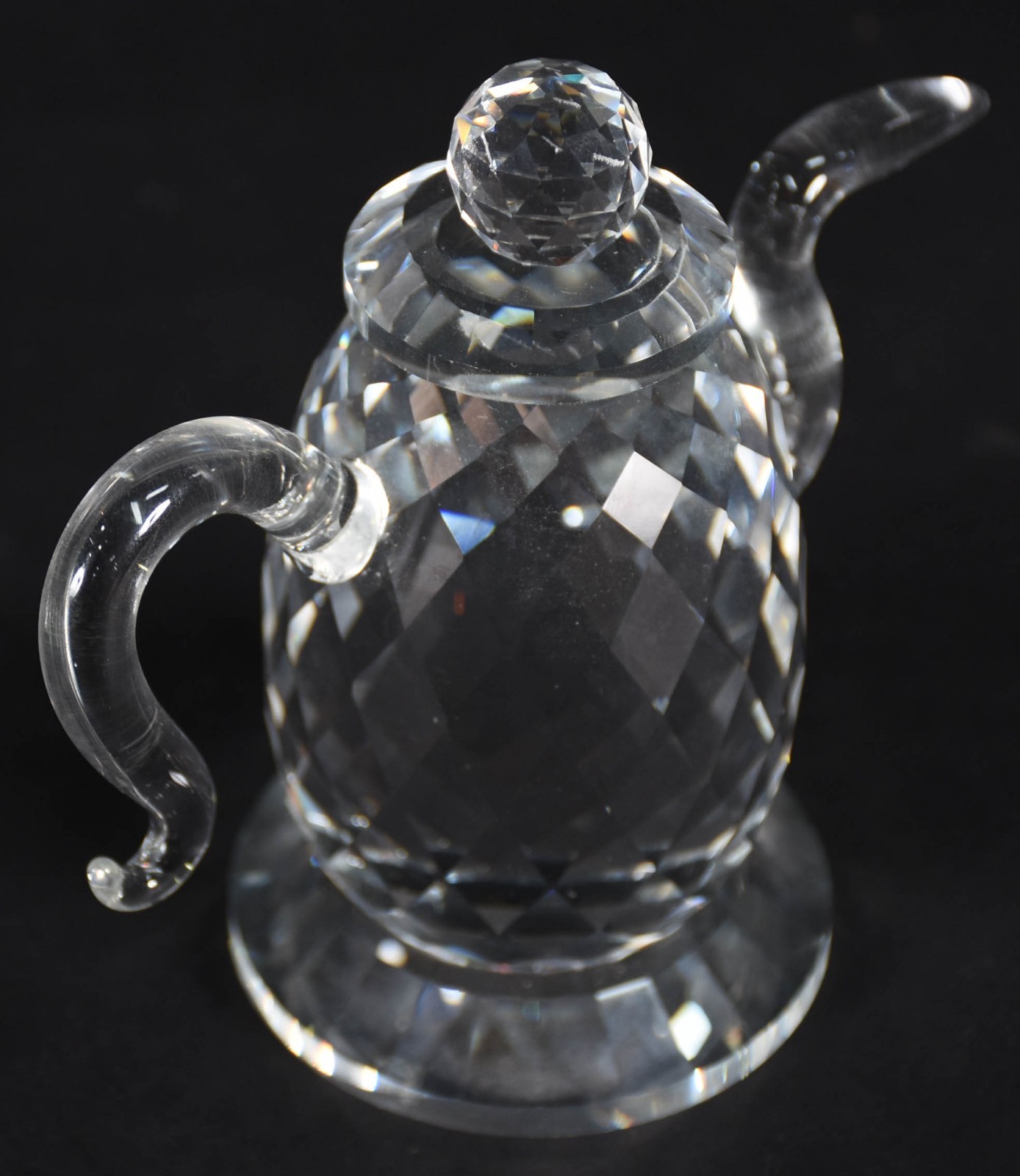 Pequeno bule de cristal ao gosto Swarowski. - foto 3 de 4