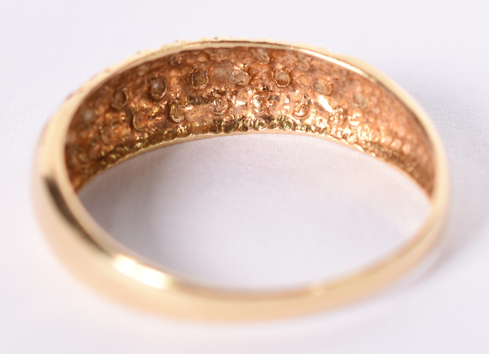 Anel de ouro contrastado 750 com 32 brilhantes, aro 17 (Por motivos... - foto 5 de 5
