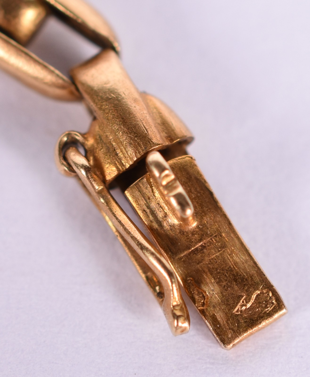Antigo relógio de pulso, pulseira, caixa e tampa de ouro 18 k... - foto 7 de 8