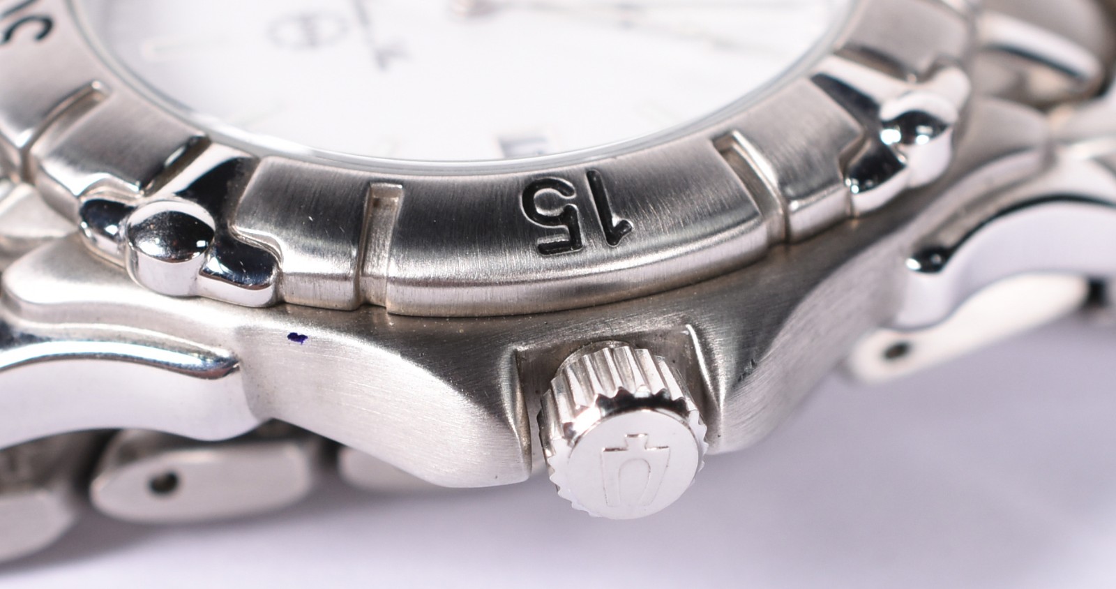 Relógio Bulova Marina Star 100m, caixa e pulseira em aço, mostrador... - foto 5 de 11