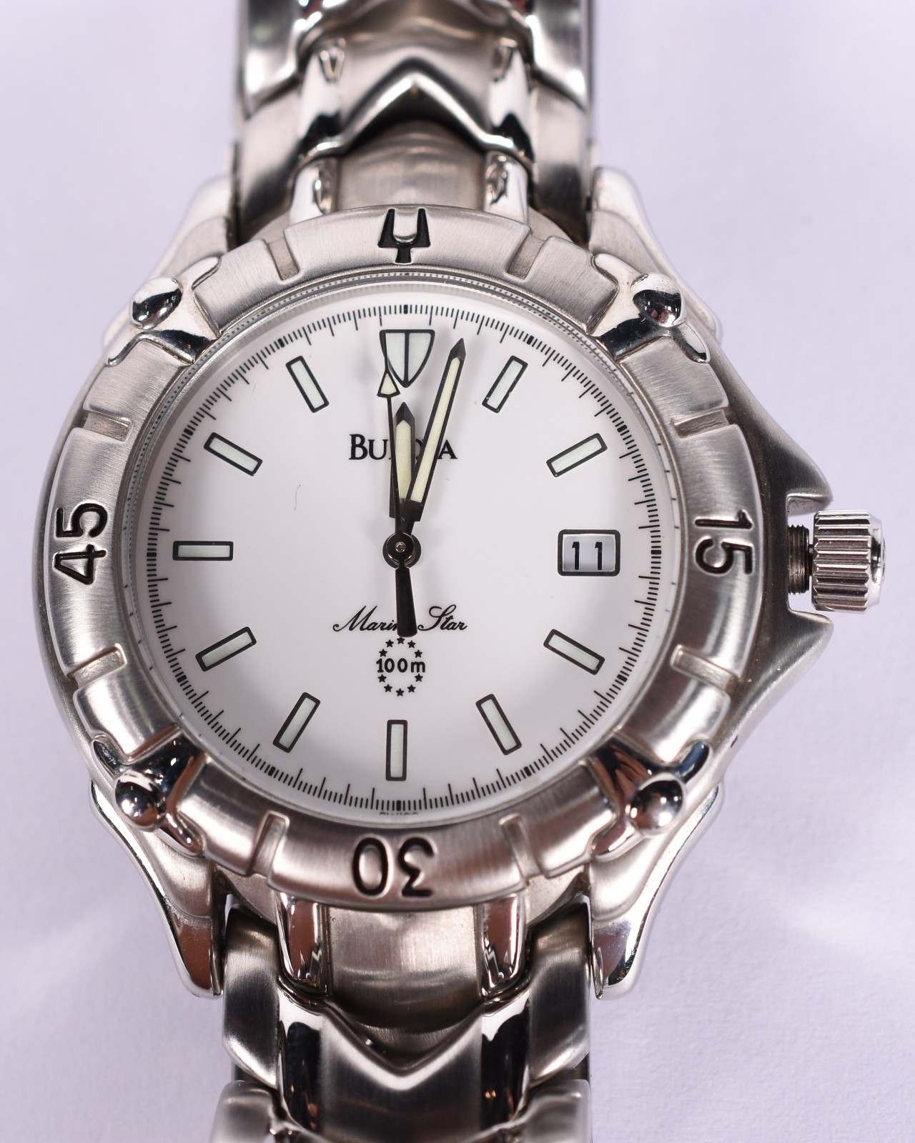 Relógio Bulova Marina Star 100m, caixa e pulseira em aço, mostrador... - foto 2 de 11