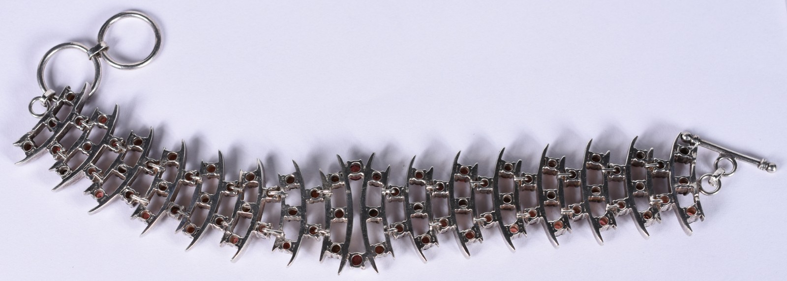 Pulseira em prata de lei com astes flexíveis com 78 pedras naturais... - foto 3 de 4