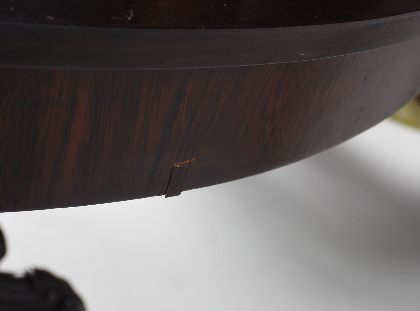 Conjunto para sala de jantar composto de mesa oval com tábua... - foto 7 de 11