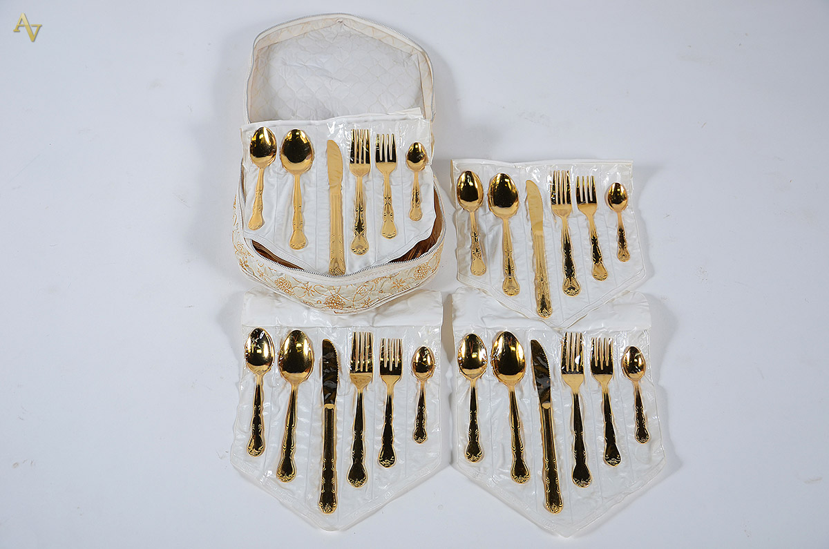Conjunto de talheres dourado - oriental - Stainless Steel com 126... - foto 1 de 2
