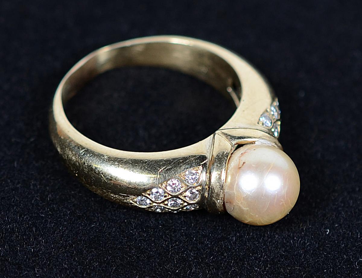 Anel de ouro 18 k com perola e vinte brilhantes - 6,3 g - Aro 16,5 - foto 2 de 2