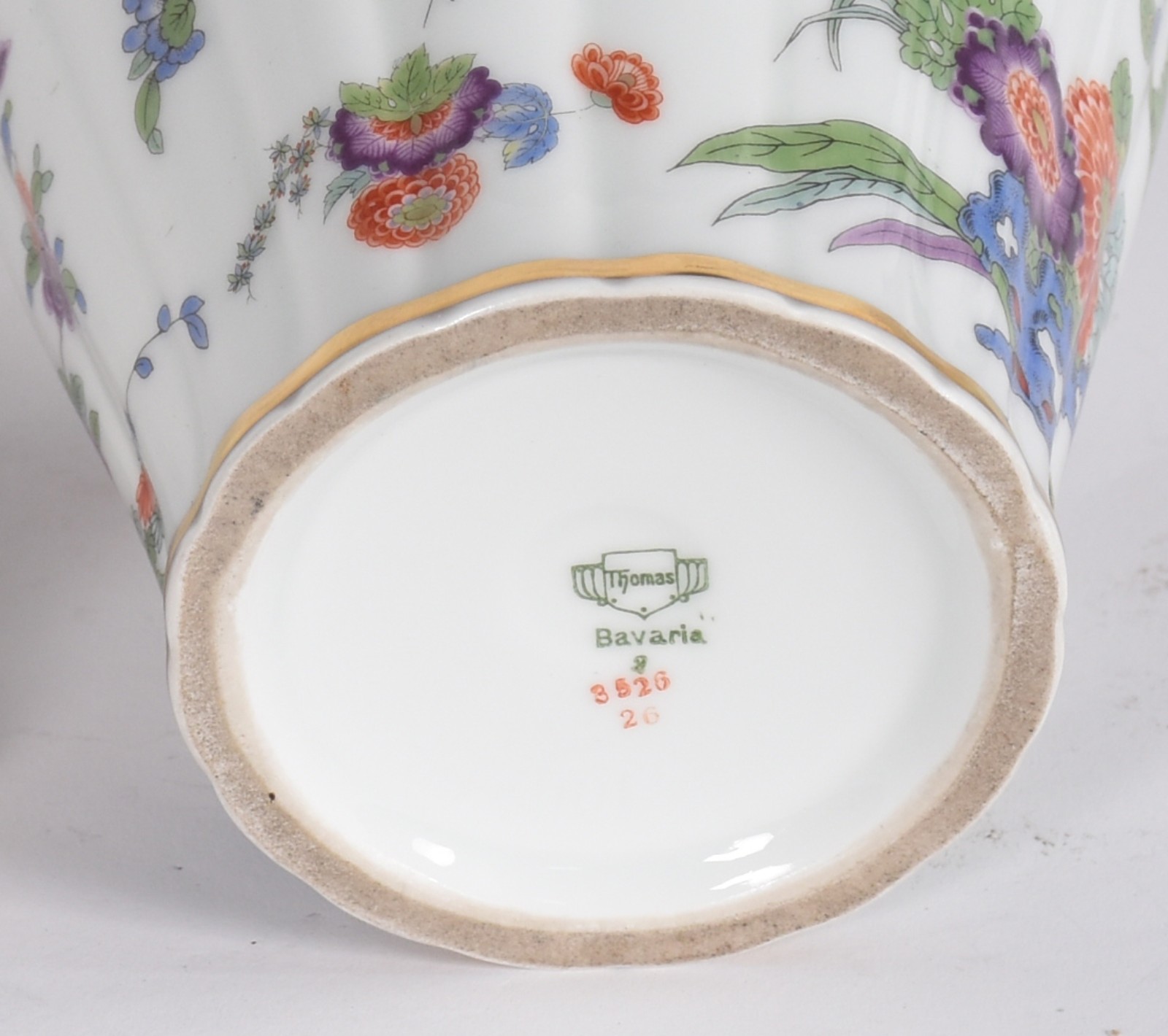 Potiche de porcelana da Bavaria decoração floral policromada e... - foto 4 de 4