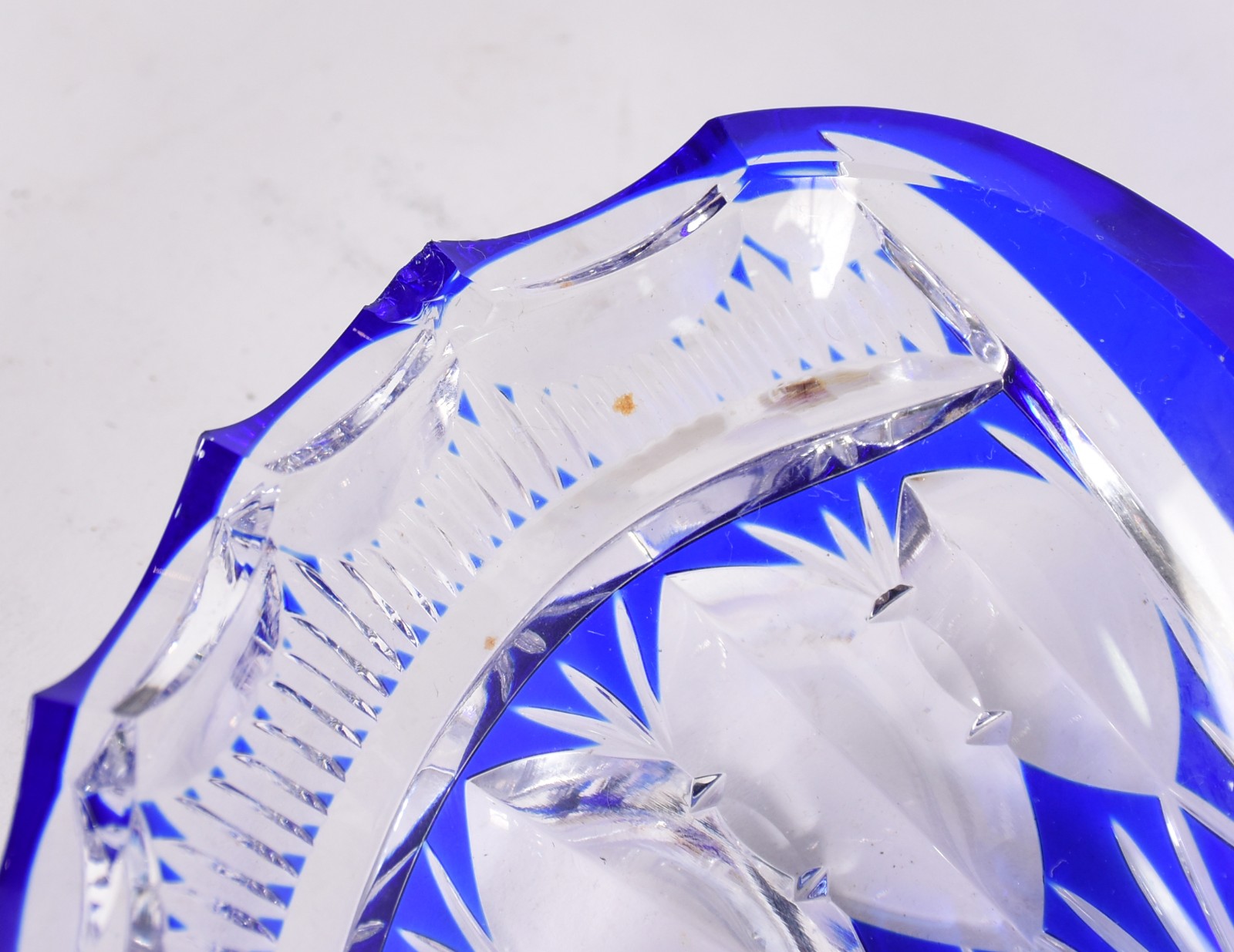 Porta confeitos de cristal double azul lapidado feitio libélula com 6... - foto 5 de 5