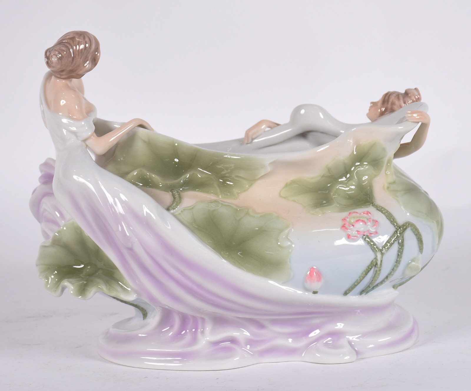 Centro de mesa de porcelana policromada estilo Art Nouveau com... - foto 1 de 6