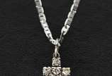 Cordão de ouro branco 18 k contrastado 750 mode... - Cordão de ouro branco 18 k contrastado 750 modelo laminado, com um pingente feitio cruz e ouro branco com 7 diamantes extra lapidação amsterdan ...