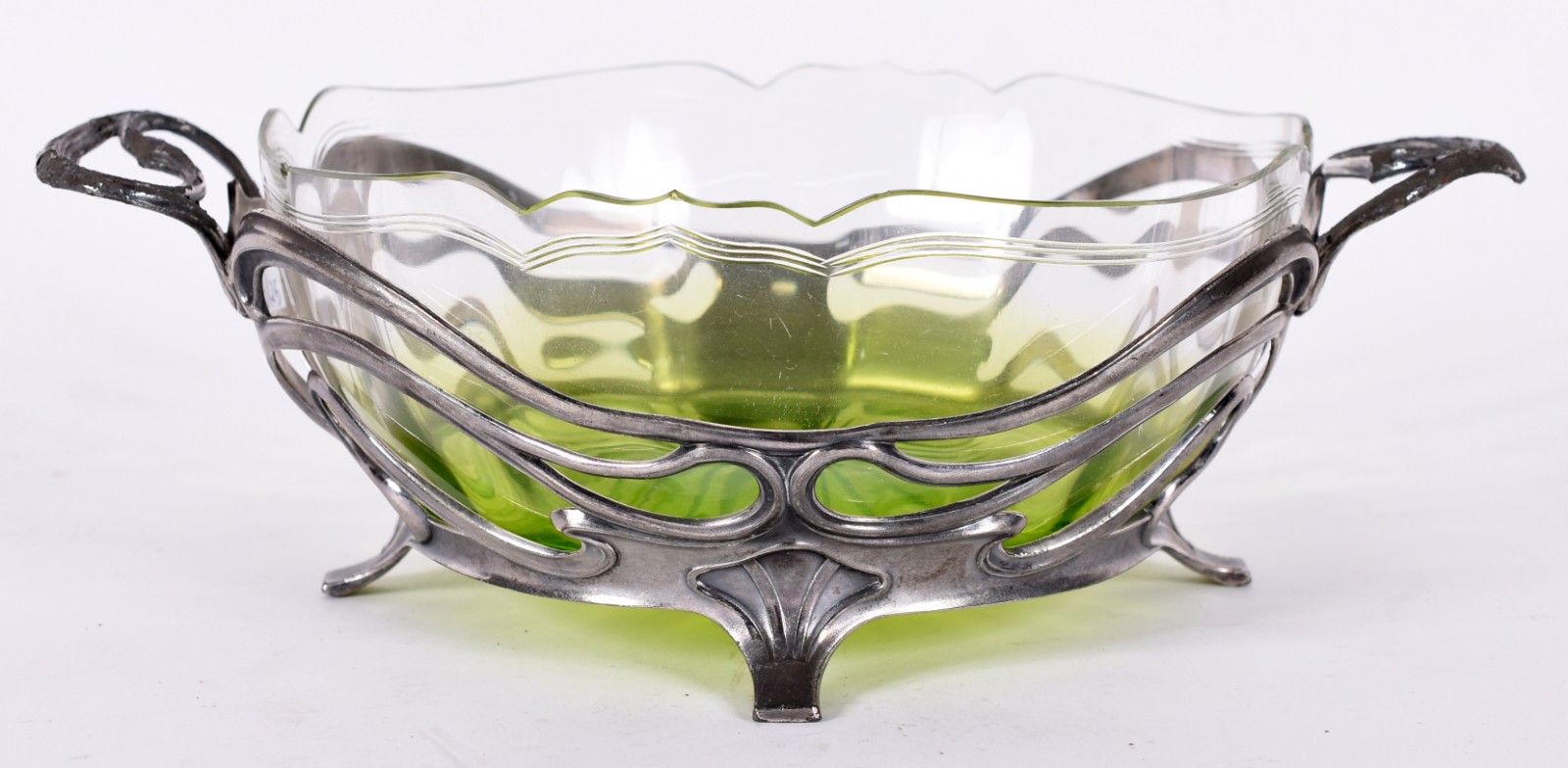 Fruteira Art Nouveau de cristal esverdeada com base de metal (com... - foto 1 de 5