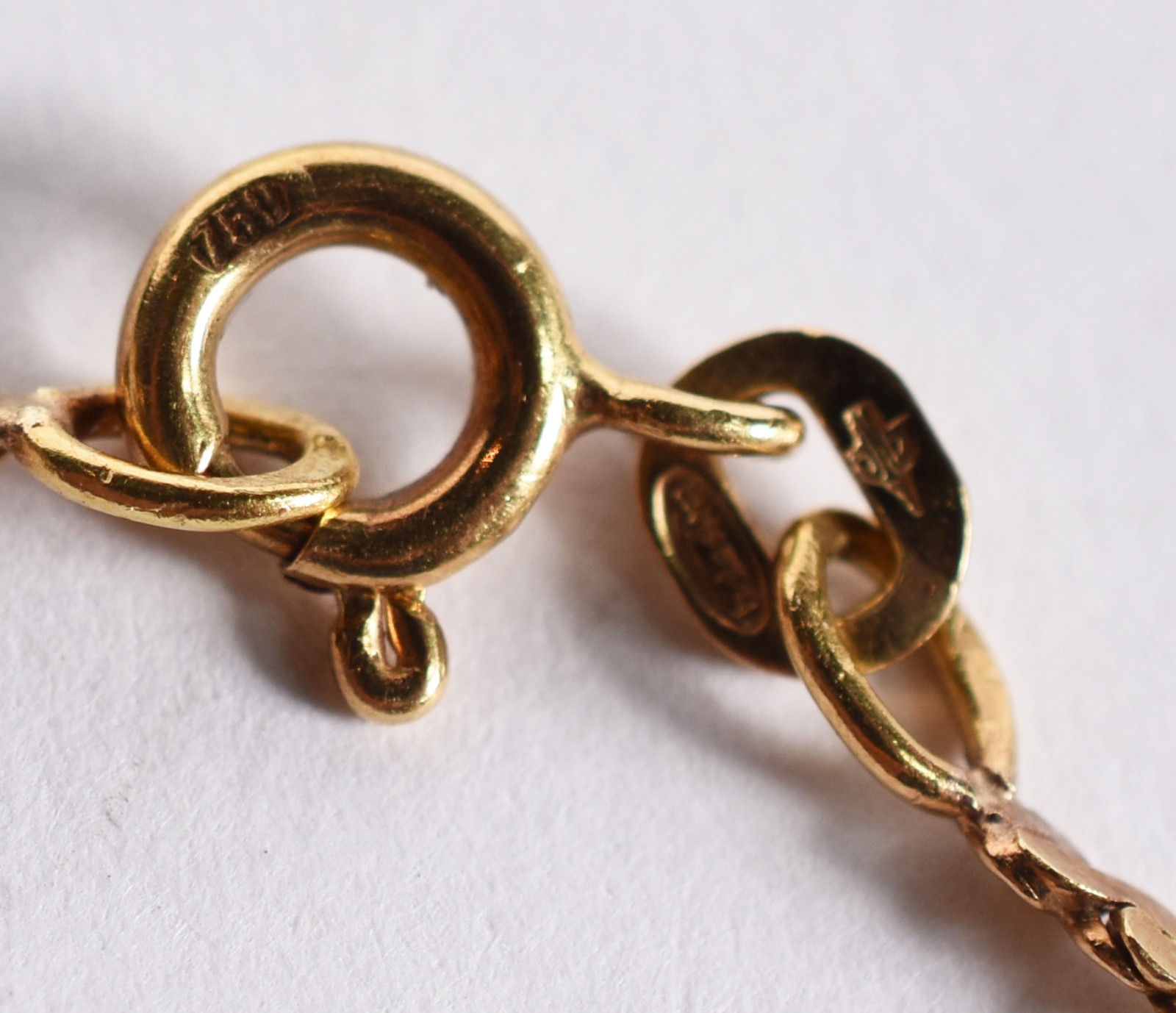 Colar de ouro 18 k contraste 750 com pendente fixo com 18 diamantes... - foto 3 de 4