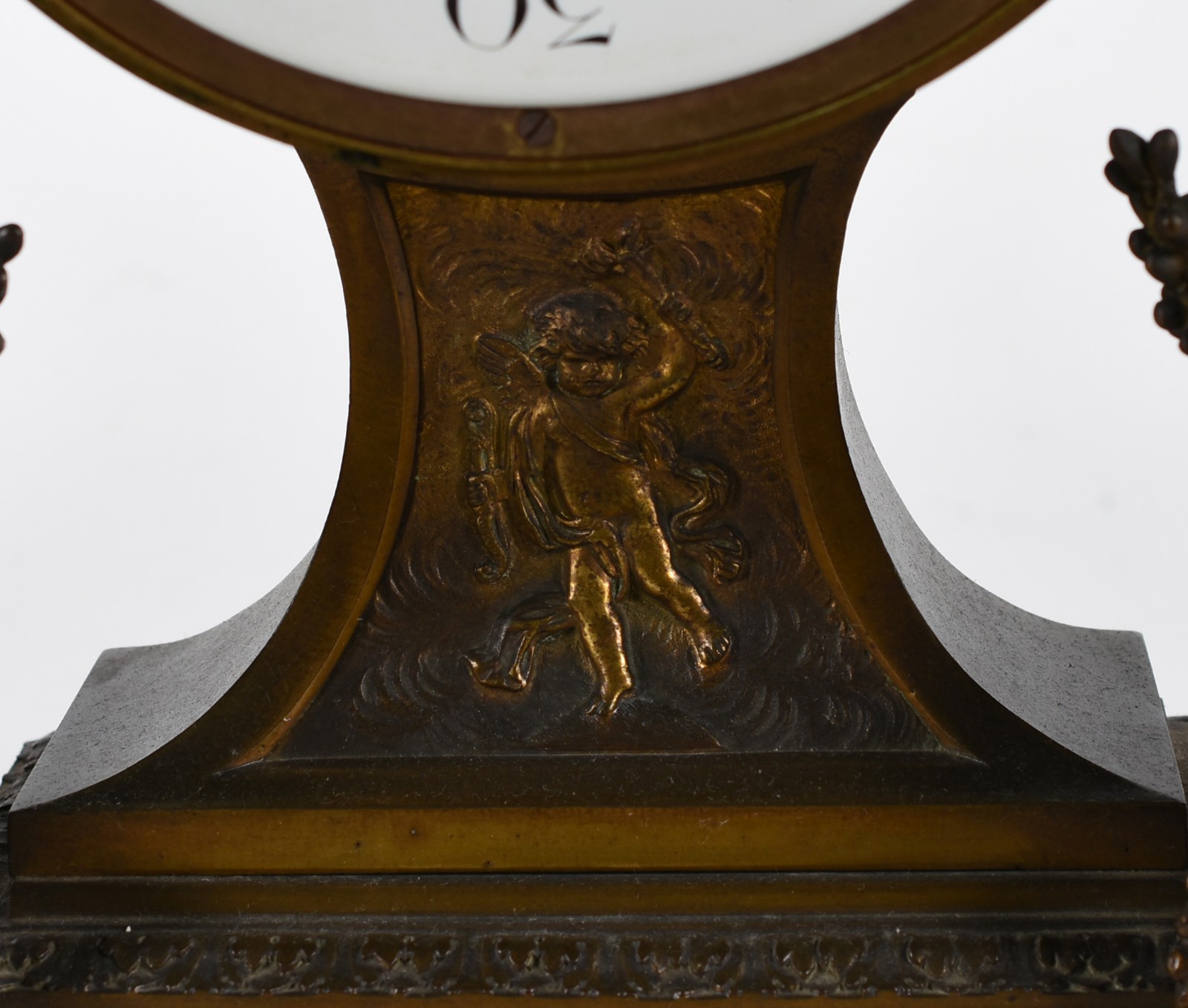 Belíssimo Relógio francês de mesa, mostrador de porcelana com... - foto 5 de 7