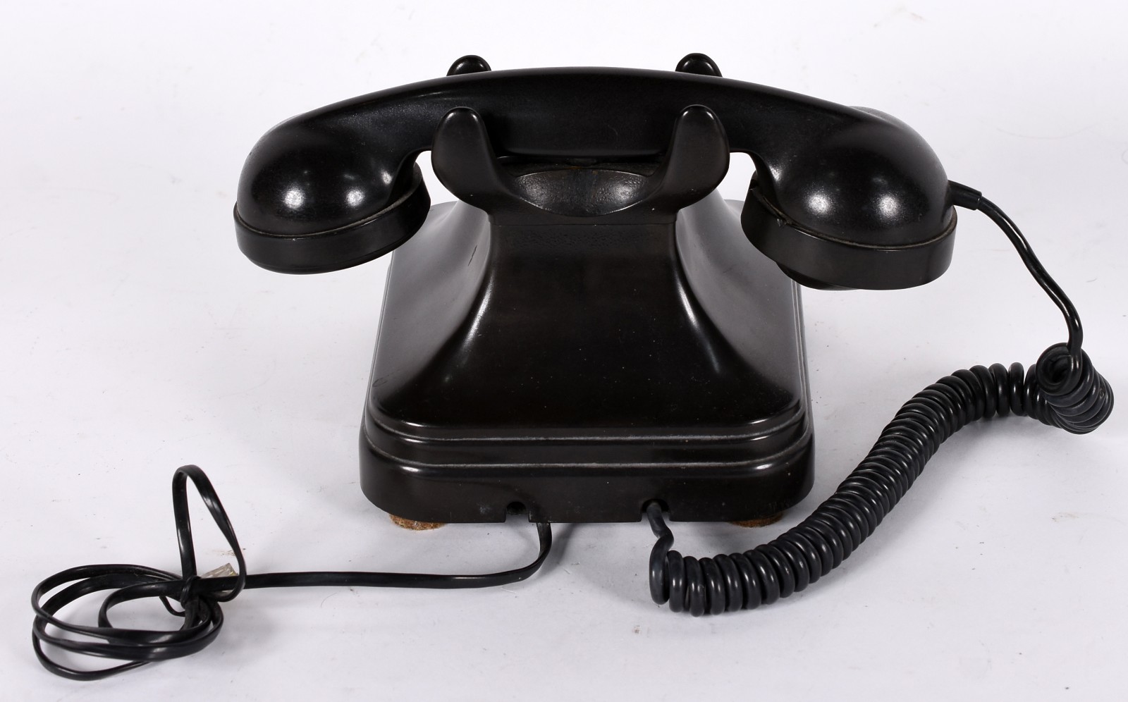 Telefone de baquelite preto, anos 60. - foto 4 de 5
