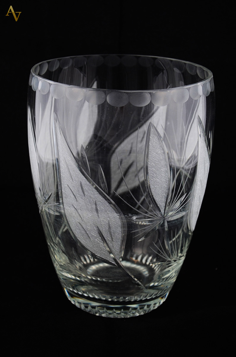 Vaso em cristal lapidado - Altura 23 cm