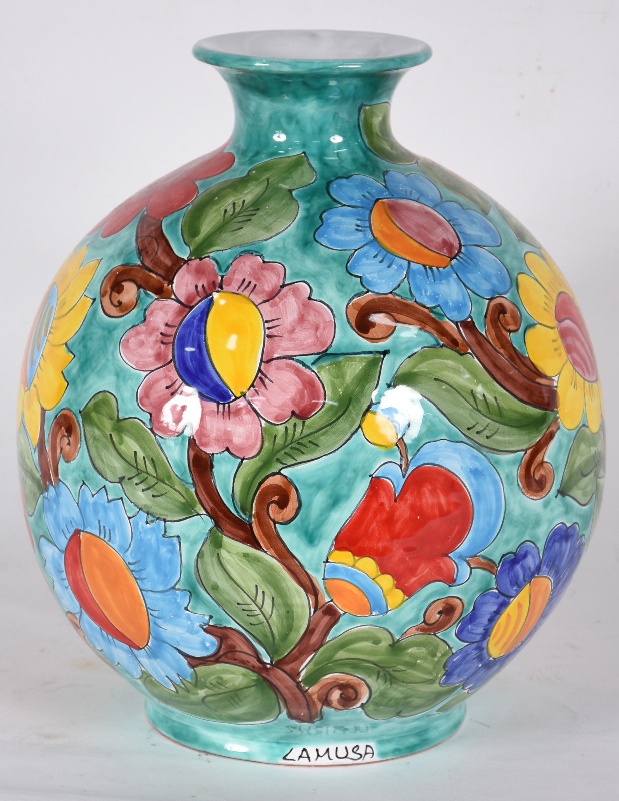 Vaso de cerâmica italiano pintado à mao com flores em policromia... - foto 1 de 4