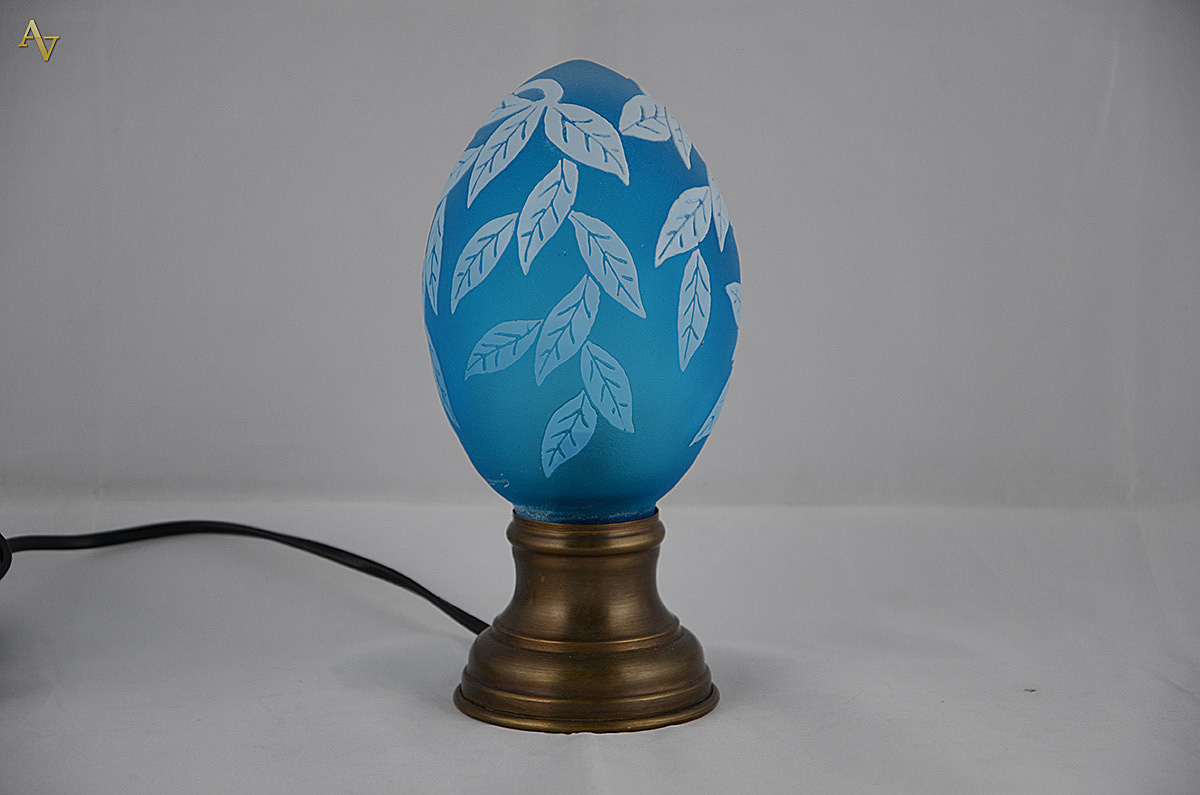RAVAGNANI - Pinha de vidro azul floral com iluminação interna, base...