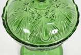 Compoteira vidrão feitio lágrima na cor verde e... - Compoteira vidrão feitio lágrima na cor verde esmeralda (pequeno bicado na tampa)