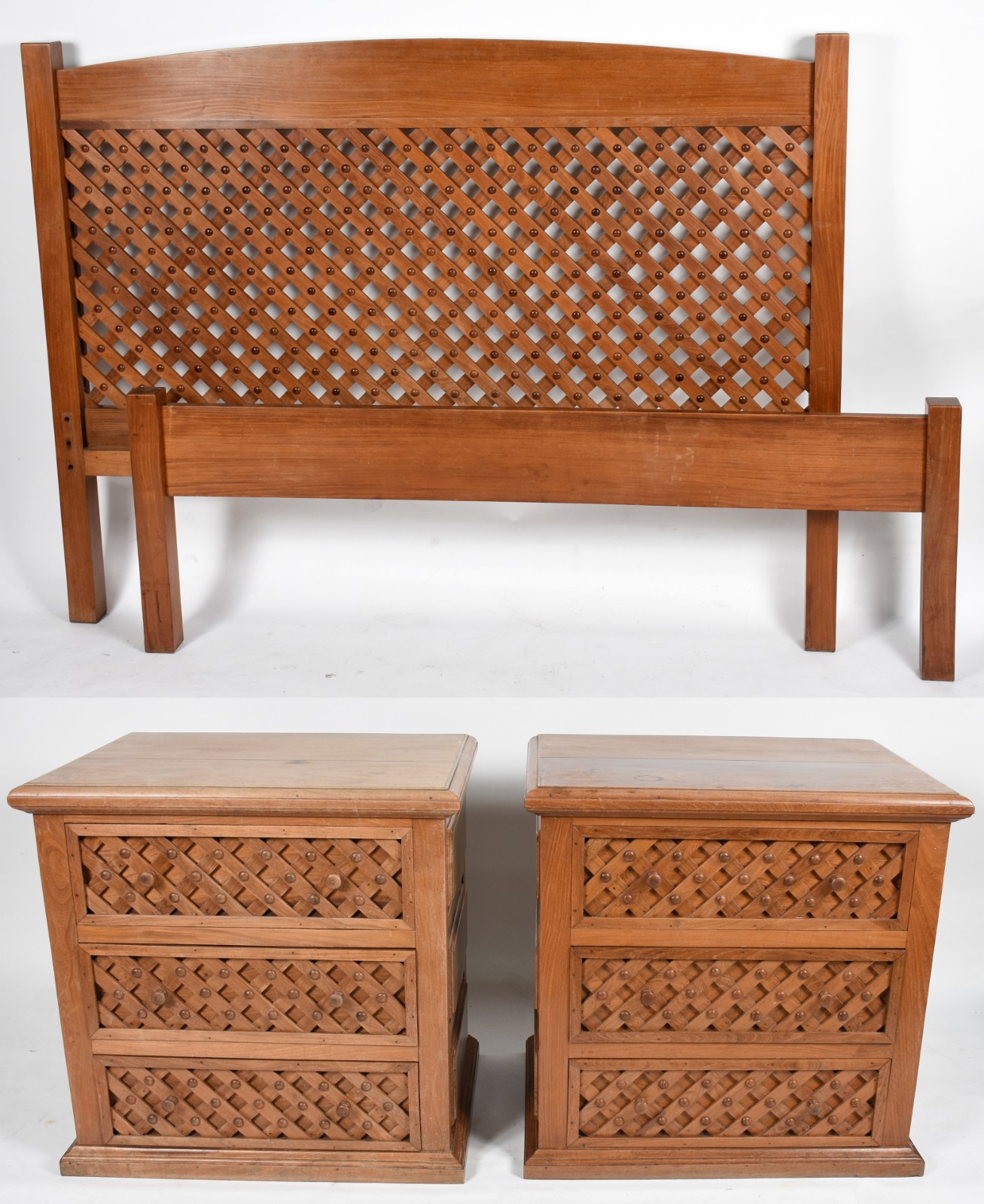 Conjunto de cama e par de criados mudos com tres gavetas cada de... - foto 1 de 8