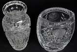 Dois vasos de cristal tcheco lapidado. - Dois vasos de cristal tcheco lapidado.