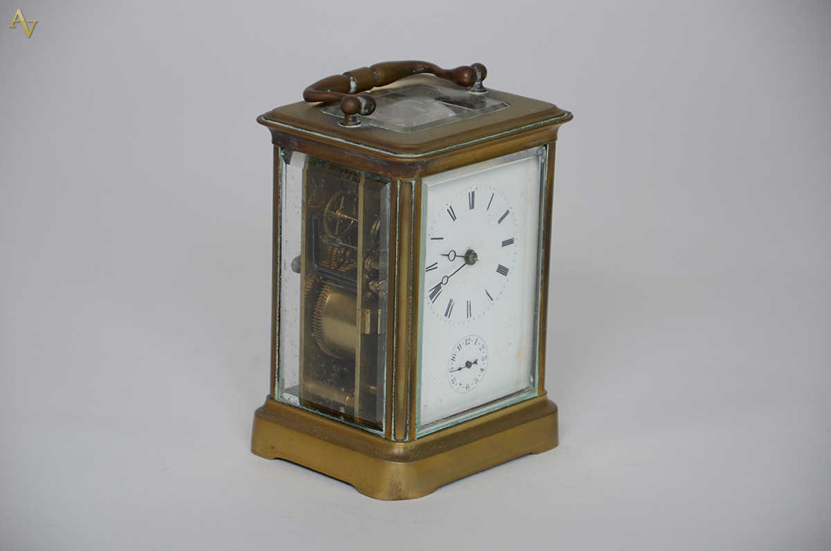 Relógio frances de mesa de bronze, marca BREVETT, altura 13 cm. - foto 1 de 2