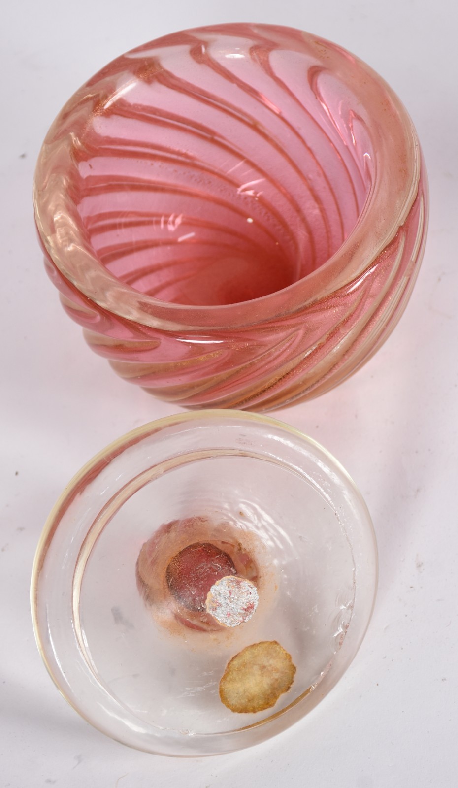 Três peças de toucador de murano italiano rosa com pó de ouro (tampa... - foto 4 de 5