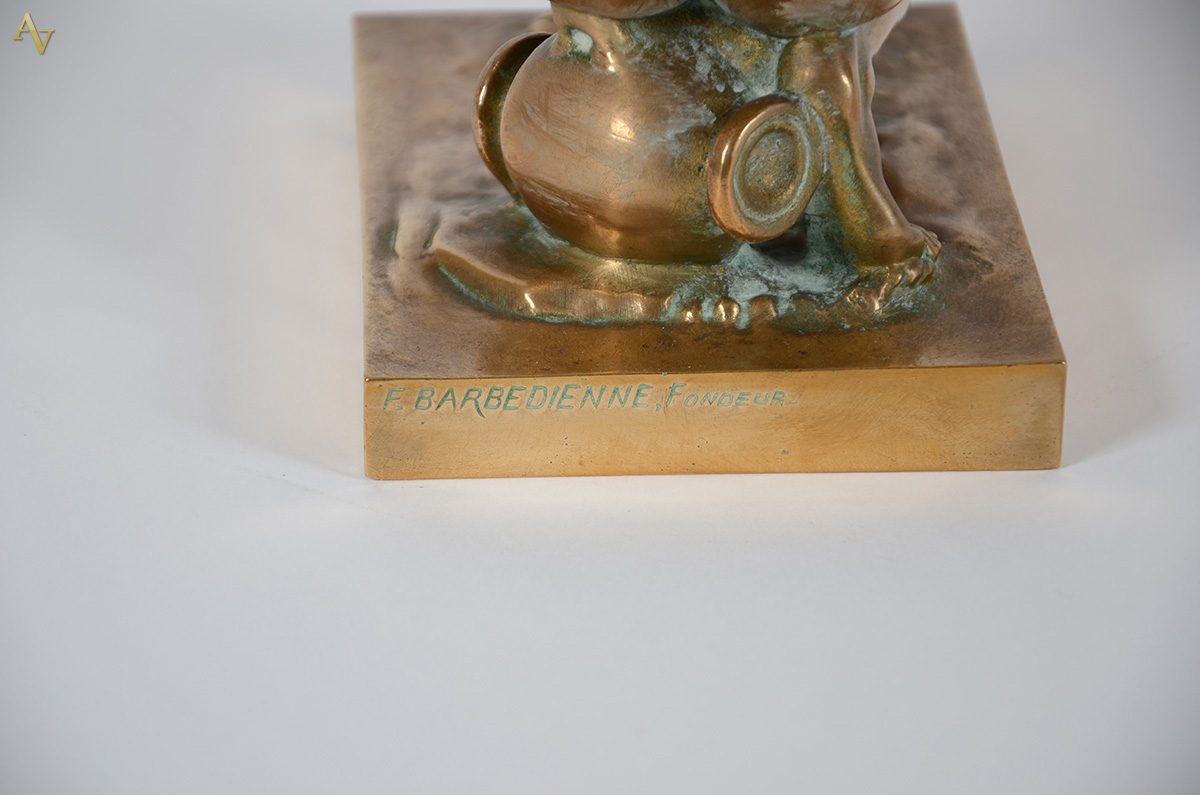 F.BARBEDIENNE - Escultura de Bronze representando figura feminina... - foto 4 de 4