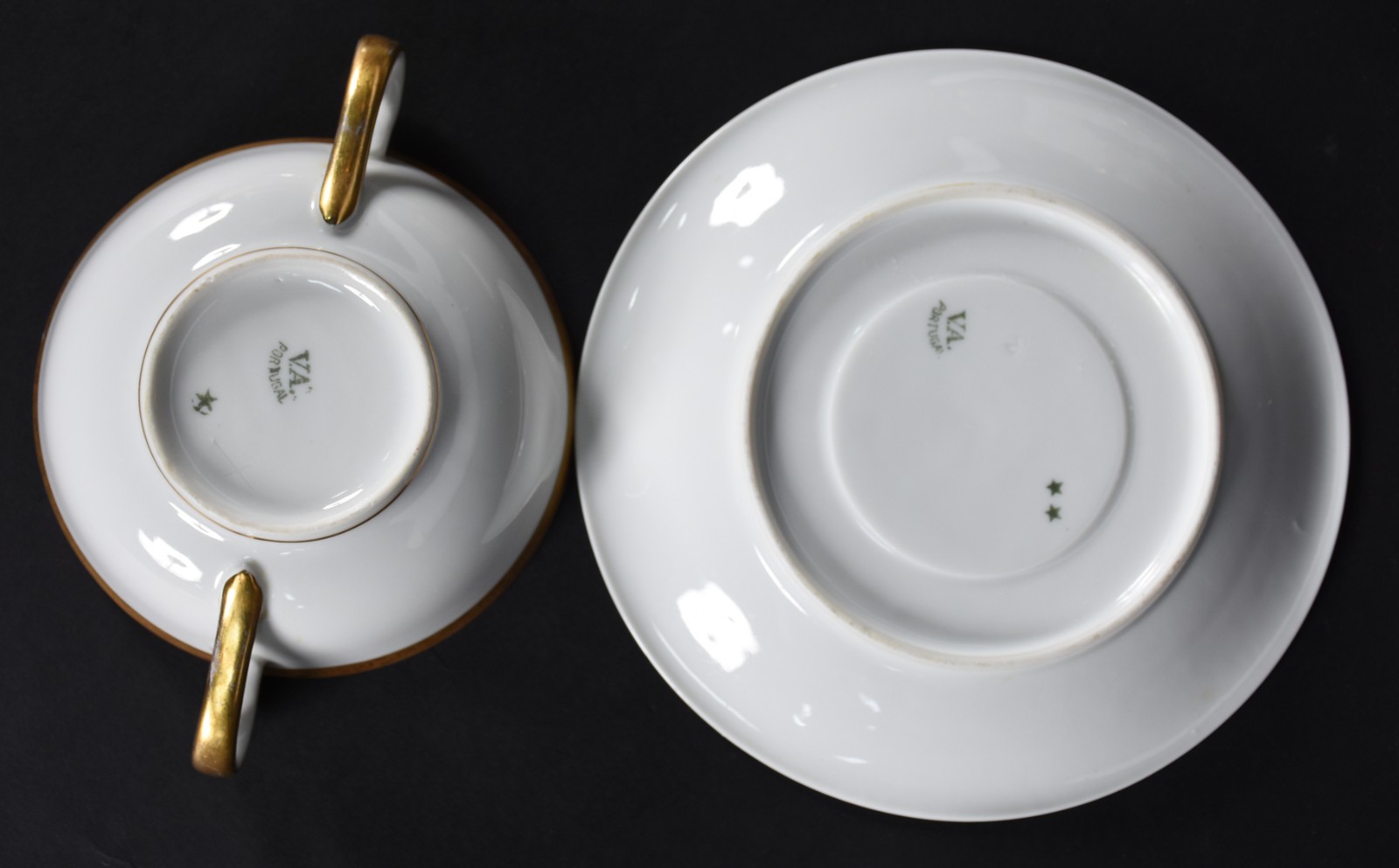 Seis taças para consomé com pires de porcelana portuguesa Vista... - foto 3 de 4