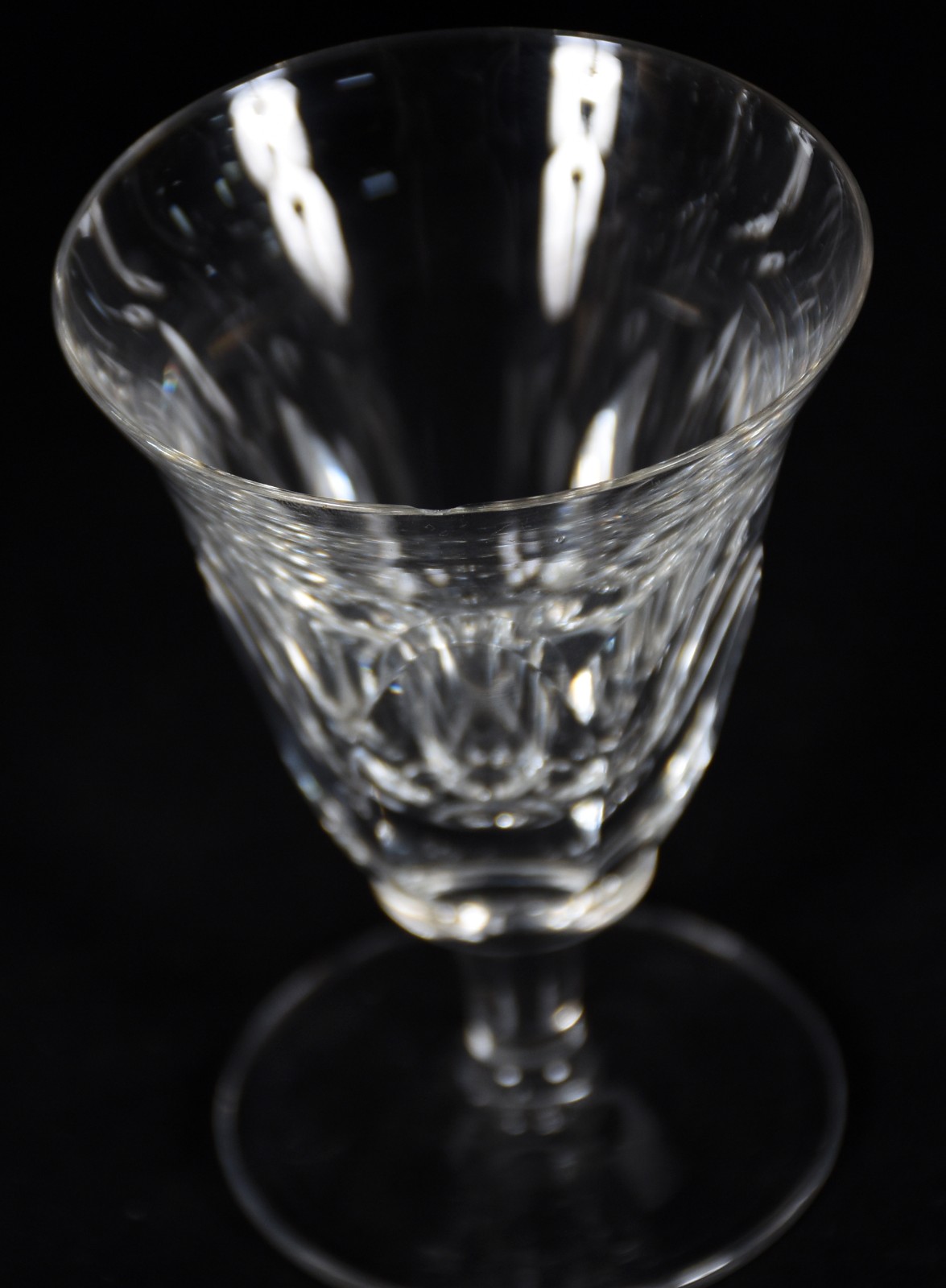Serviço de cristal "dedão" (bicados) composto de 6 para água, 5 para... - foto 3 de 5